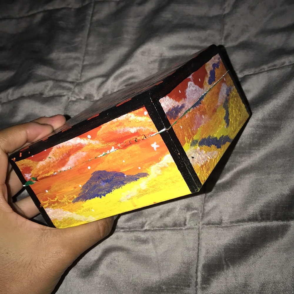 Love Box💕 - Picture 3 of 6